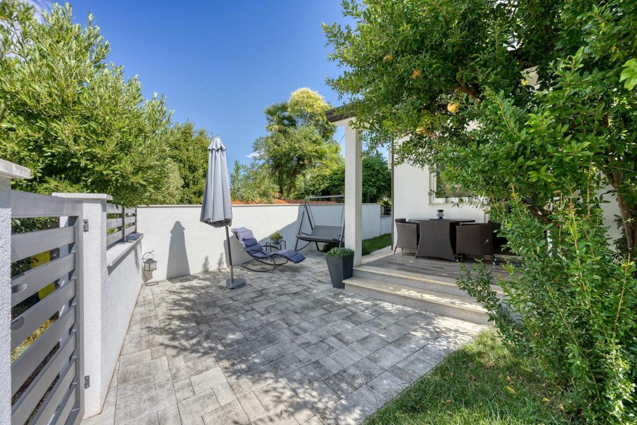 Apartments Claudio Пореч Екстер'єр фото