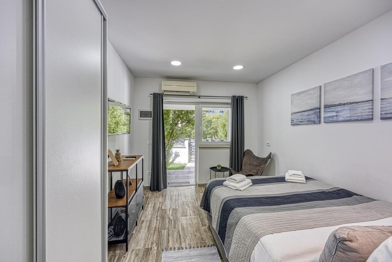 Apartments Claudio Пореч Екстер'єр фото